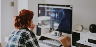 Punoni në zyrë? Ushqimet që duhet të konsumoni për të fituar energji