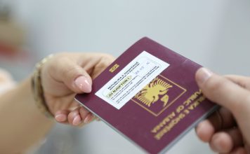 Pasaporta shqiptare ia kalon edhe vendeve të pasura, ja në sa shtete të botës mund të udhëtoni