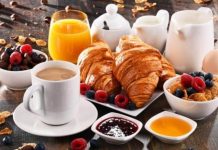 Këshillat e dietologëve: Ja çfarë duhet të hamë për mëngjes