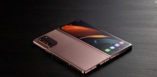 Samsung kalon pritshmëritë, nxjerr telefonin e palosshëm