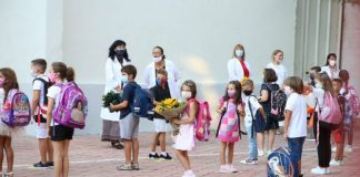 “Akademi.al”/ 5 mijë video mësimore falas të përshtatura me titra, përfshirë edhe gjuhën e shenjave