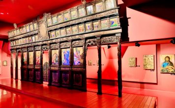 FOTOT/ Muzeu Mesjetar Korçë, udhëtim mes ngjyrave të modernitetit dhe të mesjetës