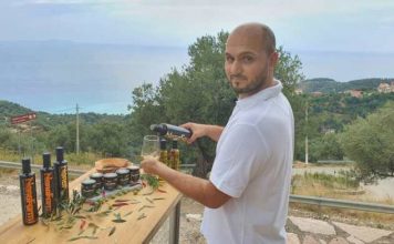 Historia e të riut që la Kanadanë për traditën e familjes në Lukovë, sot ka krijuar një brand shqiptar