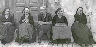 Historia e përparëses së vjetër të gjyshes…