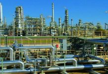 Disa shifra frymëzuese për naftën në Shqipëri