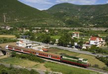 Në janar nisin punimet për hekurudhën Tiranë-Durrës, koha e udhëtimit 19 minuta