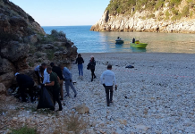 VIDEO/ Magjia e lundrimit në vjeshtë në Karaburun, zbuloni gjiret e fshehura të gadishullit