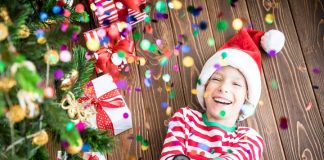 Studimi: Çfarë duhet t’u dhurojmë fëmijëve për Krishtlindje