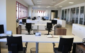 Oraret e reja, si do të punojë administrata? Ata që kanë fëmijë në shkollë, orar pune në varësi të orëve të mësimit të fëmijës