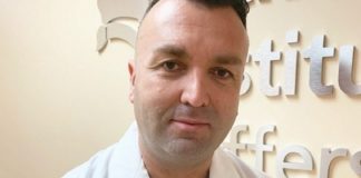 “America’s Best Doctors” zgjedh neurokirurgun shqiptar mes më të mirëve