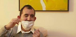 Romeo Deda, gjeniu i verbër nga Tirana! Ka një memorie fenomenale për ditët dhe numrat