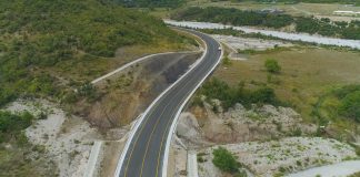 FOTO/ Shkurton 3 orë rrugë nga Tirana në Sarandë, në aksin Kardhiq-Delvinë është realizuar 90% e punimeve