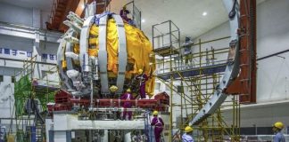 Kina krijon “diellin artificial”/ Prodhon energji elektrike pa dëmtuar ambientin