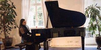 Pianistja Anila Aliu fiton çmimin e parë në Festivalin e muzikës klasike në Nju Jork