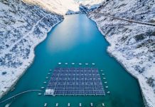 FOTOT/ Pamje të jashtëzakonshme nga ferma e parë diellore malore në botë