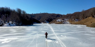 VIDEO/ Shëngjergj, pamje përrallore nga liqeni i ngrirë i Bizës
