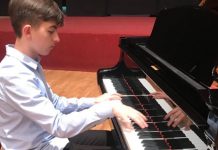 Londër, shqiptari Ledian Shala fiton çmimin e parë në Konkursin Ndërkombëtar të Muzikës