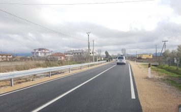 “4 Rrugët Shijak – Pjezë”, përfundojnë punimet për sinjalistikën horizontale dhe vertikale