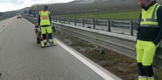 FOTO/ Rritja e sigurisë rrugore, fillojnë punimet në rreth rrotullimin e Kolonjës