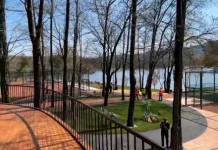 FOTOT/ Këndi i ri i tenisit, një tjetër oaz sportiv tek Liqeni i Tiranës