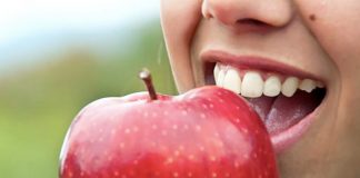 Ushqimet më të mira për shëndetin e dhëmbëve