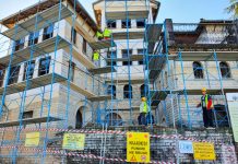 FOTOT/ Vazhdon puna për rinovimin e  Muzeve në Qytetin e Gjirokastrës