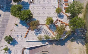 “Qilimi shqiptar” në sheshin e rikualifikuar të Shirokës, nominohet për çmimin prestigjioz