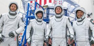 Qëndruan 167 ditë në Hapësirë, SpaceX kthen me sukses astronautët në Tokë (FOTO)