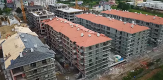 FOTOT/ Një ‘qytet’ i ri po ngrihet në Laç