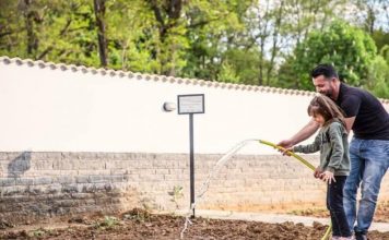 FOTOT/ Leksion nga Korça, 22 familje kujdesen vullnetarisht për kopshtet komunitare
