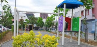 FOTO/ Nga këndi i lojërave te parkimi, Tiranës i shtohet një tjetër shesh rekreativ