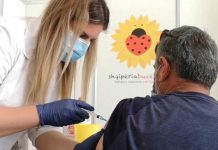 Lajmi i mirë/ Në Shqipëri, nis vaksinimi i punonjësve të transportit publik