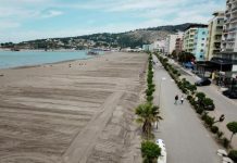 FOTOT/ Shëngjini bëhet xixë