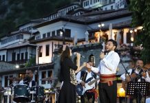 FOTOT/ Sezoni turistik, Berati i kulturës i rikthehet jetës artistike