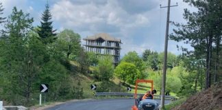 FOTOT/ Nis shtrimi me asfalt i rrugës Mjedë-Pukë-Fushë Arrëz-Fushë Dukagjin