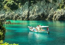 Faqja e njohur turistike iu bën reklamë plazheve të Shqipërisë: Janë mahnitëse