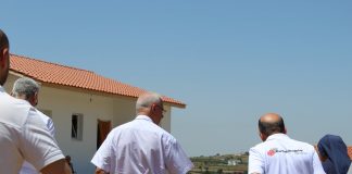 FOTOT/ Caritas Albania ndërton 9 shtëpi të dëmtuara nga tërmeti në Belsh