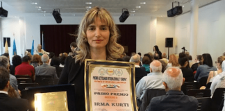Irma Kurti fiton çmimin e parë me poezinë kushtuar emigrantëve