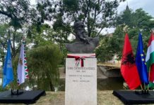 FOTOT/ Busti i Gjergj Kastriotit – Skënderbeut, vendoset në zemër të Budapestit