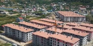 FOTOT/ Laçi, lagjja e re me 524 apartamente, qendër tregtare e infrastrukturë moderne