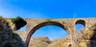 FOTOT/ Nis restaurimi i urës së Ali Pashë Tepelenës