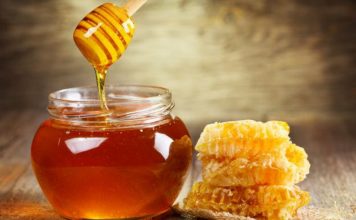 Zbuloni çfarë i ndodh organizmit nëse konsumoni 1 lugë mjaltë herët në mëngjes