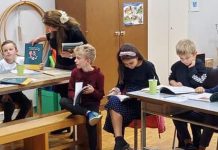 Përfundon shpërndarja e 12 mijë teksteve për shkollat në Diasporë