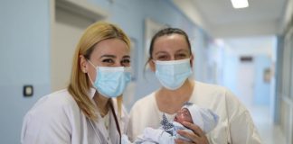 FOTO/ I lindur para kohe, Frenki lë i shëruar pas 3 muajsh maternitetin “Koço Gliozheni”