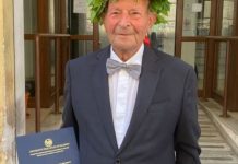 Diplomohet në moshën 89 vjeçare/ Historia e pazakontë e gjyshit sicilian. Nga fermer në nënkryetar bashkie