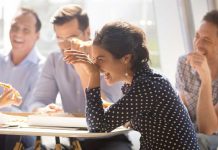 Çfarë kanë të përbashkët njerëzit e lumtur, 8 sjelljet dhe zgjedhjet që e bëjnë njeriun më të lumtur