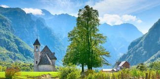 Shifrat pozitive/ Turistët vërshojnë në veri, INSTAT nxjerr të dhënat