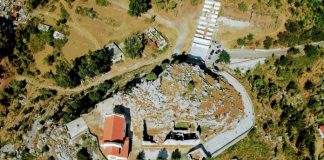 FOTO/ Restaurimi i kishës 700 vjeçare në Rubik drejt përfundimit