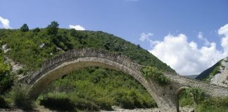 Kthim në identitet për urën e Vokopolës në Berat