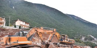 FOTO/ Punimet në Orikum-Dukat, “gjerdani” infrastrukturor në jug të vendit
